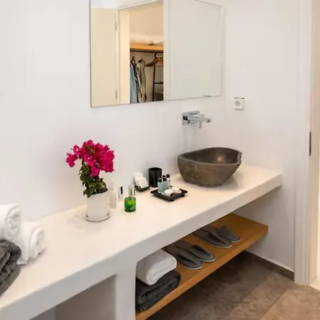Guest house Piccole Kamari (Santorini)